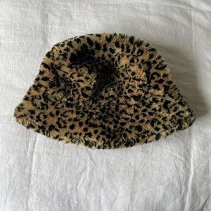 Vintage Cheetah Faux Fur Bucket Hat Preston & York